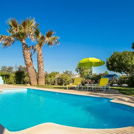 Akivillas Relax * Pêra